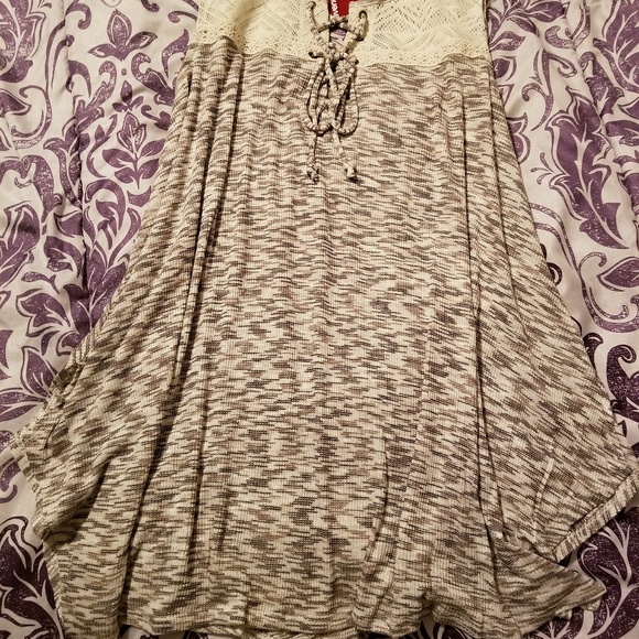 Spacedye Keyhole Back Tank - Picture 5 of 7